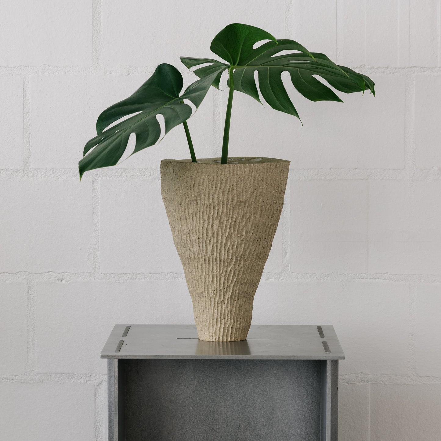 Ren Vase - large stone