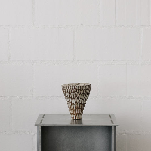 Small Ren Vase - cacao/white